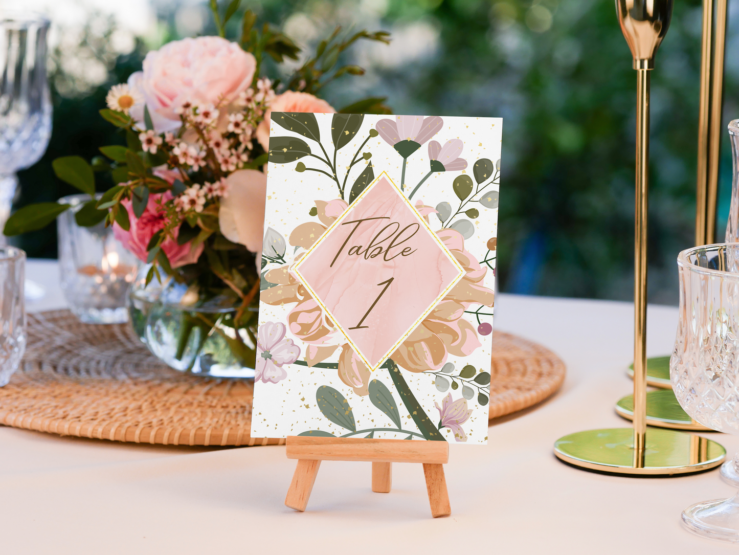 Décoration de Mariage: Numéros de Table Mariage Fleuri et Champêtre A5 - Premium Magazine de voguance - Seulement €7.50! J'achète maintenant voguance